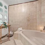 Wellnes Wienerwald - Heated Indoor Pool * Purkersdorf