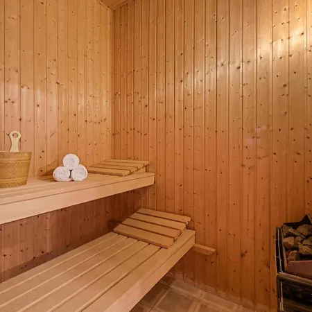Wellnes Wienerwald - Heated Indoor Pool 빌라 푸르커스도르프
