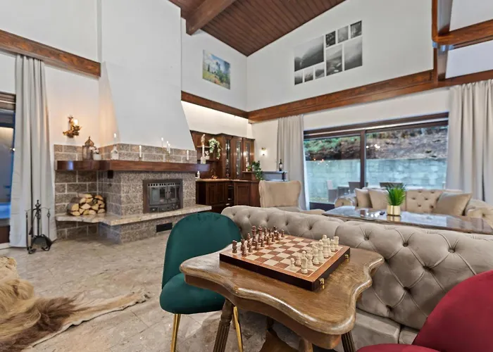 Villa Wellnes Wienerwald - Heated Indoor Pool