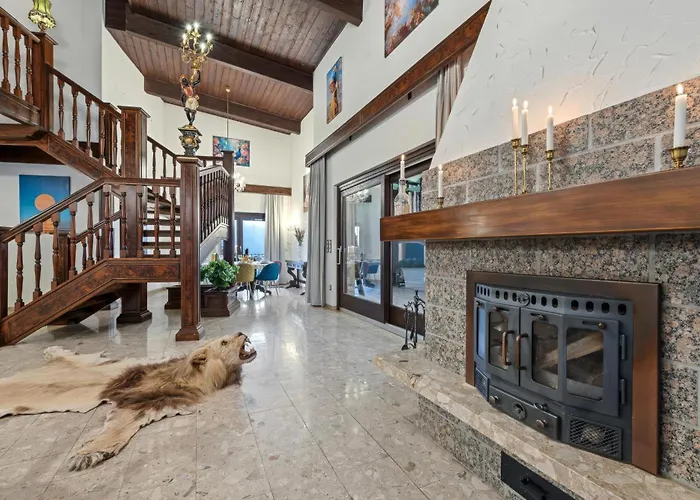 Wellnes Wienerwald - Heated Indoor Pool