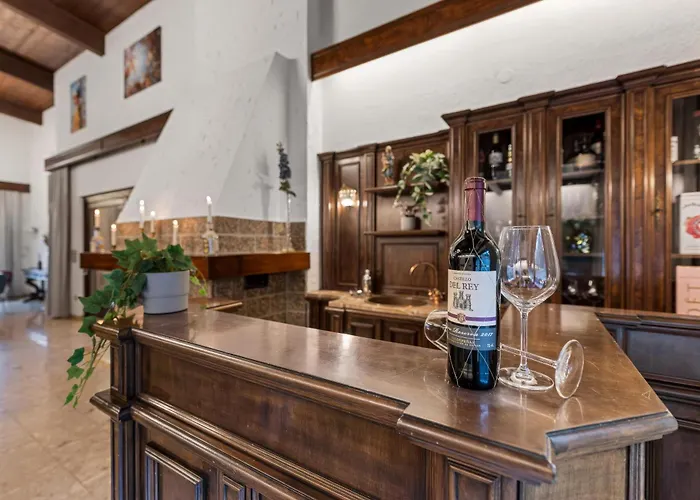 Wellnes Wienerwald - Heated Indoor Pool * Purkersdorf