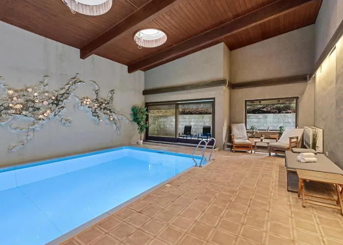 Villa Wellnes Wienerwald - Heated Indoor Pool *